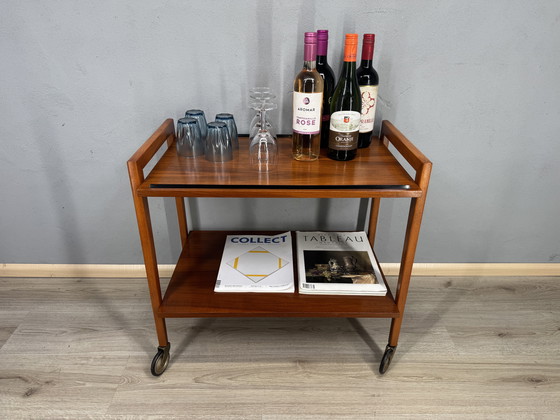 Image 1 of Chariot de service Mid Century Modern | design scandinave | ca. 1960