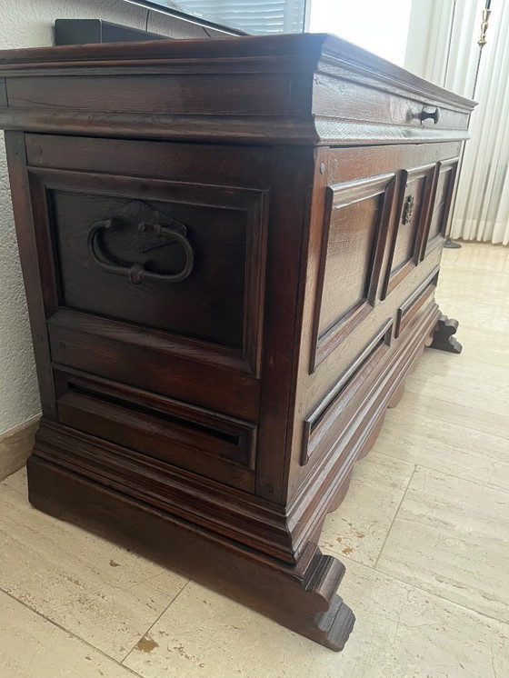 Image 1 of Dekenkist