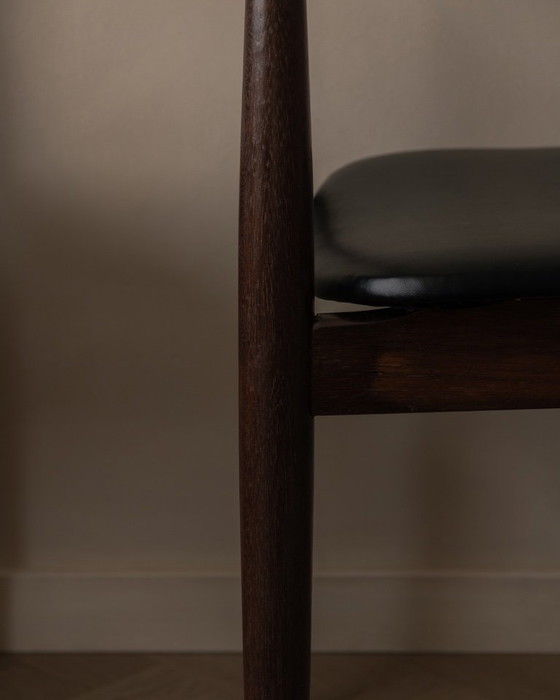 Image 1 of Set van 4 vintage Hans Olsen "Roundette" eetkamerstoelen voor Frem Røjle · Model 631 / 630 serie