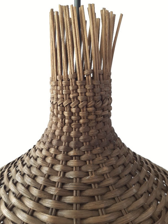 Image 1 of Magnifique suspension en rotin, suspension style Mid-Century Modern, lampe de table vintage