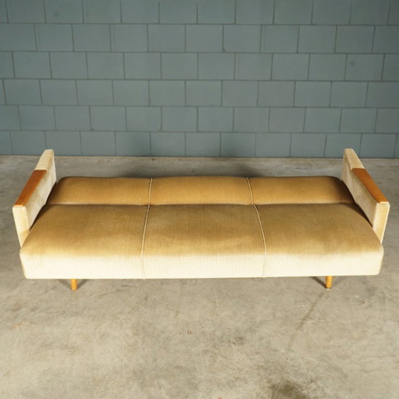 Canapé-lit vintage - Velours beige - Années 1960 – Canapés 3 places, Textile (photo 11 of 17)