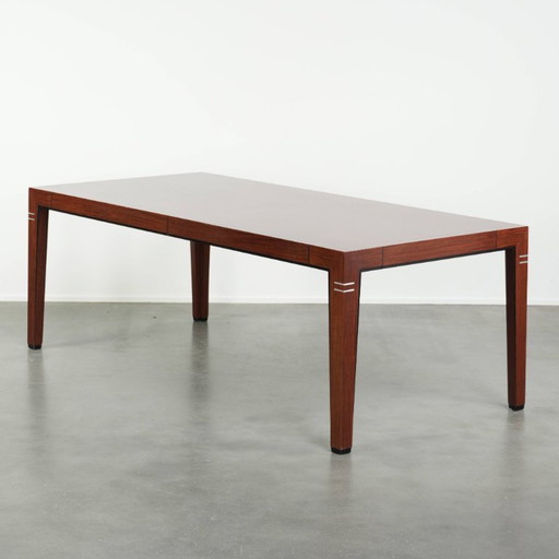 Beautiful, spacious 6-person Art Deco design dining table by Schuitema from the Decoforma series with unique details.