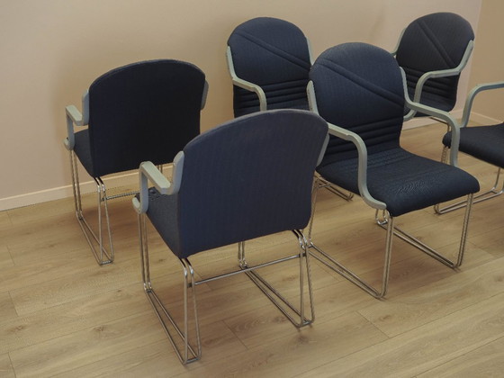 Set di sei sedie con braccioli, rivestimento blu, design moderno italiano, anni '90 – Sedie da pranzo (photo 13 of 15)
