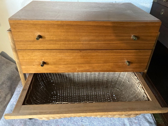 Image 1 of Chariot de couture vintage - table de couture - meuble de couture - plaqué teck - sur roulettes