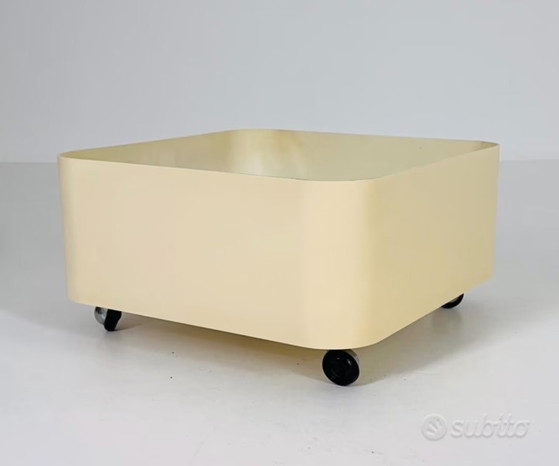 Image 1 of Seltener Pflanzkübel/Behälter im Space-Age-Design, entworfen von Anna Castelli Ferrieri für Kartell, Modell 4682