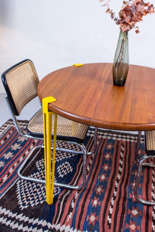 Vintage Teak Round Dining Table, Mid Century Danish