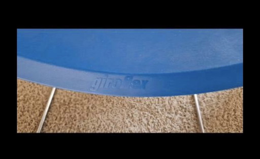 4 blu giroflex stoelen - stapelbaar