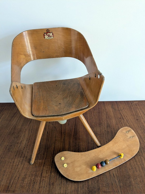 Image 1 of Sedia per bambini vintage in legno curvato Baumann