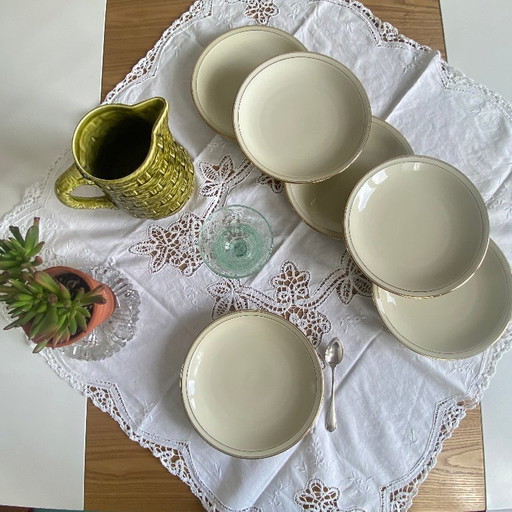 6 antike Dessertteller aus Limoges-Porzellan, ehemals aus der königlichen Manufaktur