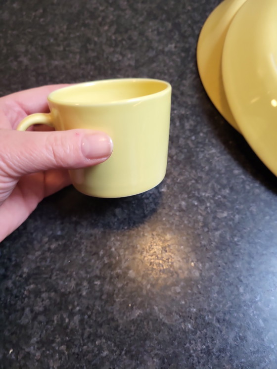 Image 1 of Teema Arabia yellow 90s