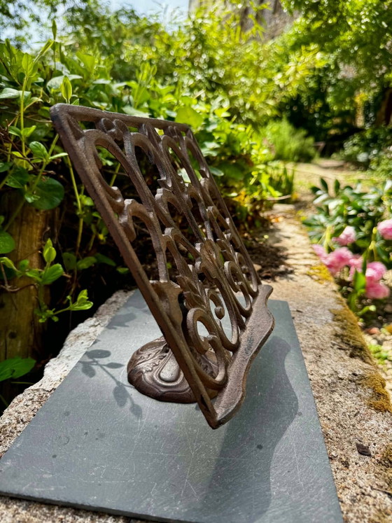 Art Nouveau wrought iron magazine rack lectern (photo 5 of 9)
