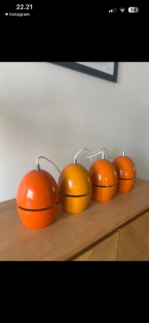 Set of 4 Vintage Space Age "Egg" Pendant Lamps – 1970s Pop Art Design