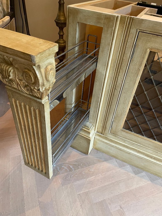 Image 1 of Clive Christian tv dressoir incl tv