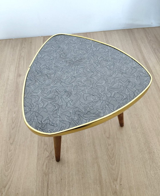 Image 1 of Beistelltisch aus den Fünfzigern mit Bumerang-Motiv