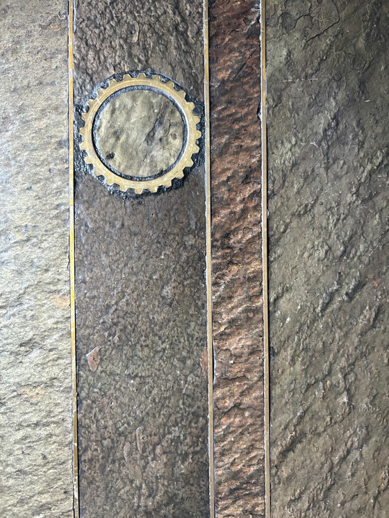 Image 1 of Table basse brutaliste