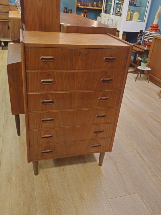 Image 1 of Cassettiera vintage danese a 6 cassetti, mobiletto con cassetti, mobiletto in teak, impiallacciatura in teak.
