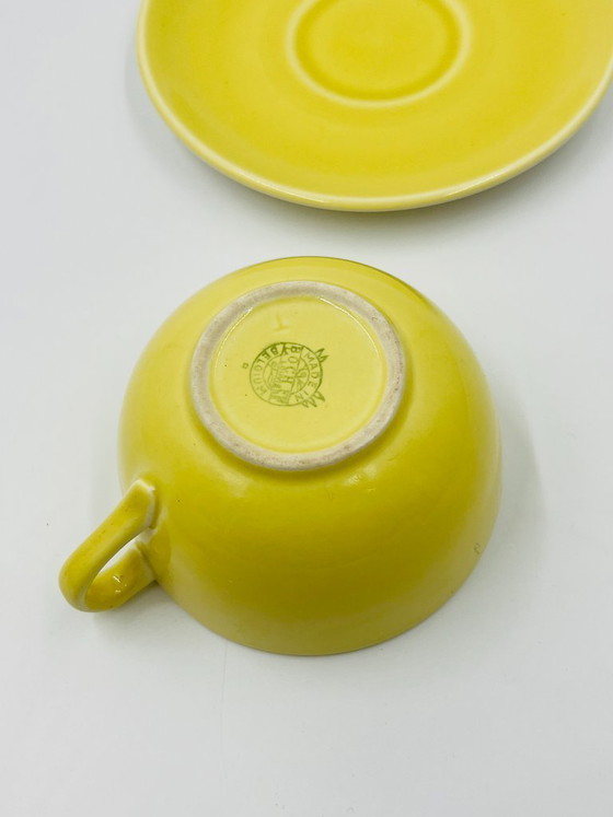 Image 1 of Set di 8 tazze e piattini vintage Boch Frères, gialli
