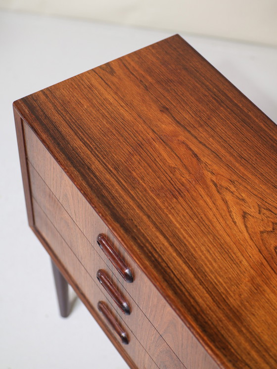 Image 1 of Table de chevet en palissandre commode danoise vintage