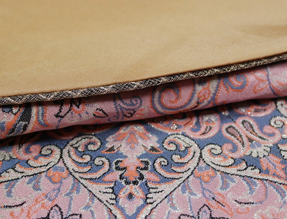 Image 1 of Mantel oriental hecho a mano, finamente elaborado con hilos de seda, 100 x 100 cm