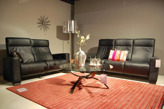 Image 1 of 4668 2,5 e 3 posti -70%