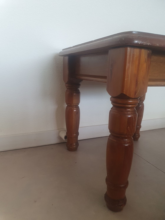 Mesa auxiliar de madera robusta – Mesas auxiliares, Wood (photo 5 of 9)