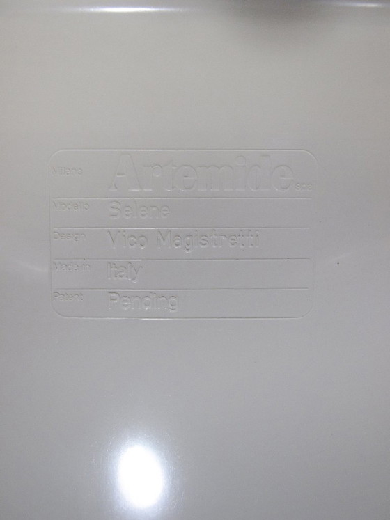 Image 1 of 2 x ARTEMIDE SELENE di Vico Magistretti / CREMA / BREVETTO IN ATTESA