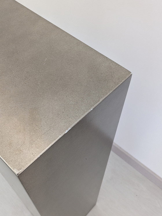 Image 1 of Roberto Mora, Dilmos - Console "Crasi" - Eigentijds ontwerp