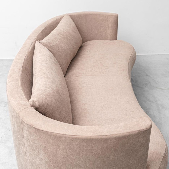 Divano curvo vintage in tessuto marrone – design italiano anni '70 modernariato – Sofà, Wood (photo 9 of 12)