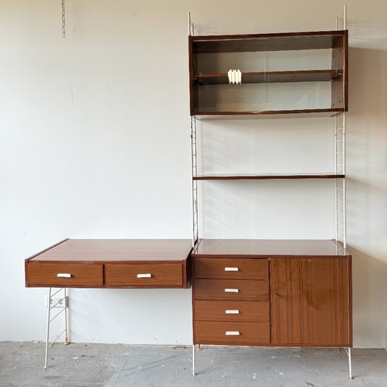 Image 1 of Progetto di ristrutturazione del sistema di pareti modulari Babette DDR