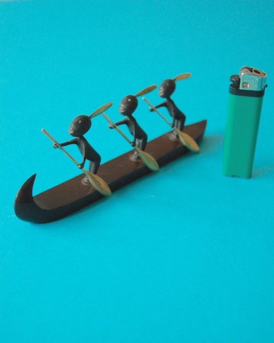 Image 1 of Bronze canoeing African figures, Hagenauer Werkstätte, Austria 1930