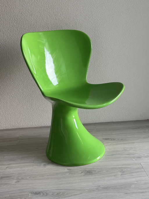 Designstuhl aus Glasfaser im Weltraumzeitalter