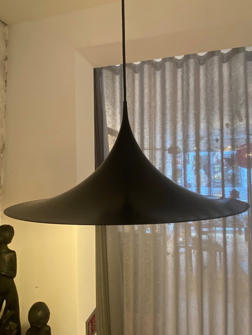 Gubi Lámpara semi colgante Fog & Morup