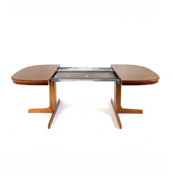 Image 1 of Vintage XL extendable dining table, Lübke '60