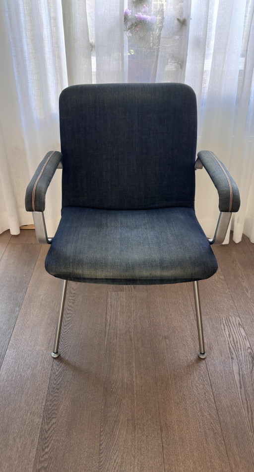 2 Artifort Armchairs Design Chairs by Geoffrey D. Harcourt – fauteuils, Aluminium, Textile (photo 2 of 5)