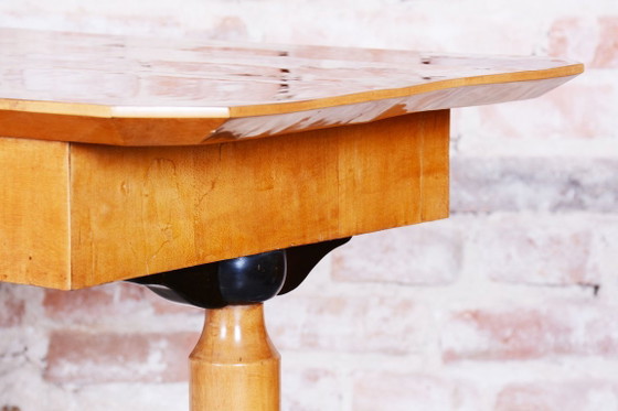 Restored Biedermeier Writing Desk, Spruce, Maple Veneer, Austria, 1830s – Wood (photo 10 of 18)