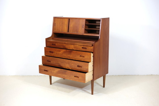 Image 1 of Teak dressing table