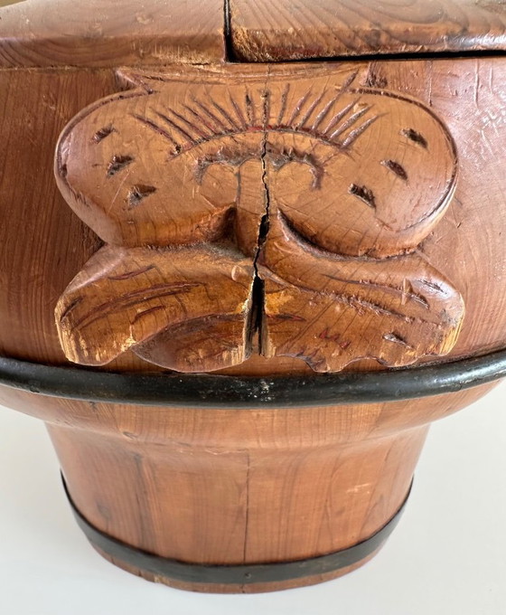 Image 1 of Cubo de arroz antiguo chino de madera con tapa