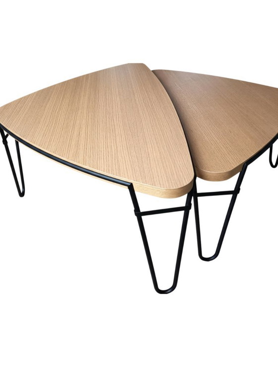 Image 1 of Set aus 2 Petalo Cassina Charlotte Perriand Couchtischen