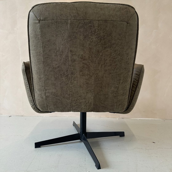 Image 1 of Poltrona Lugo Ecopelle verde muschio