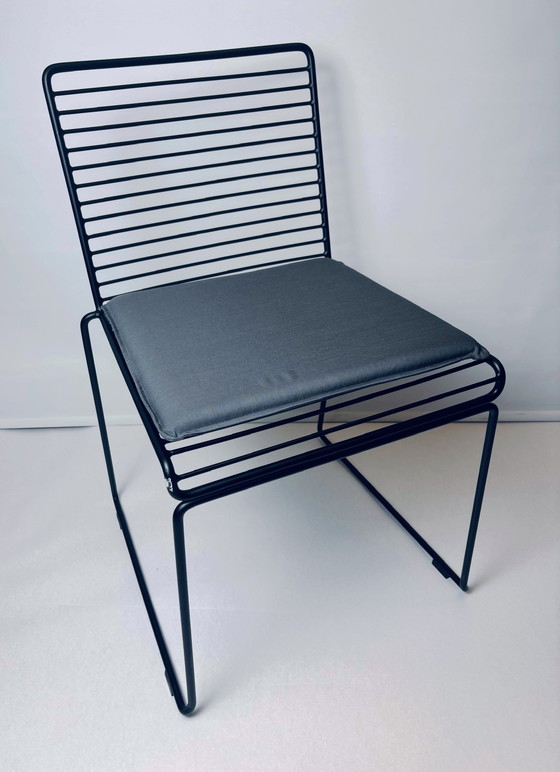 Image 1 of Sedie da pranzo HAY Hee – Set di 10 + 10 cuscini – Nere – Ottime condizioni