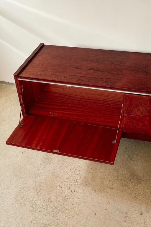 Vintage Dressoir Jaren 60 Van Palissander Fineer Met Chromen Greepjes – Wood (photo 2 of 10)