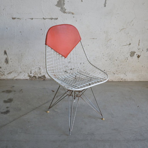 Chaise haute DKR-2 en fil de fer pour bikini