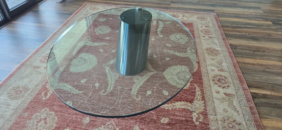 Image 1 of Offered: K1000 coffee table in original condition. A very small chip at the top of the foot.