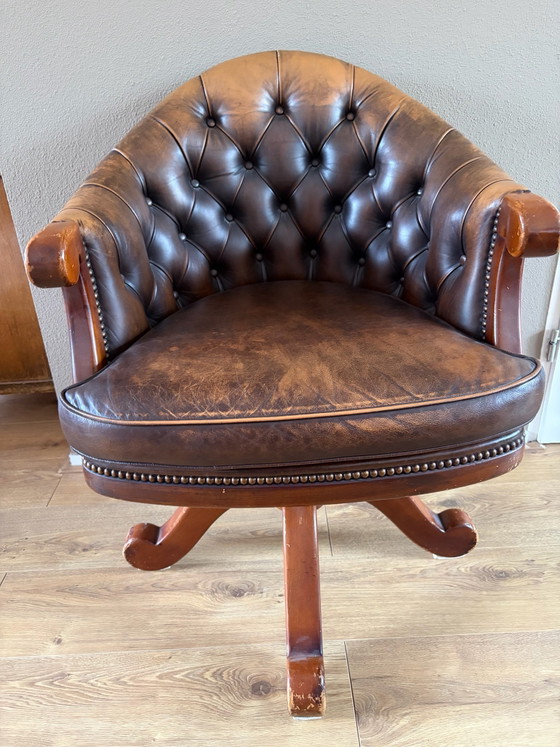 Vintage Antique Leather Chesterfield Swivel Office Chair, Swivel chairs, Metal, Brown (photo 2 of 9)