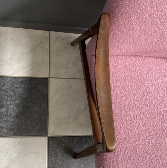 Roze Fauteuil van Jiri Jiroutek jaren 60 opnieuw bekleed in Bouclé Roze – Textile, Wood, Vintage (photo 10 of 14)