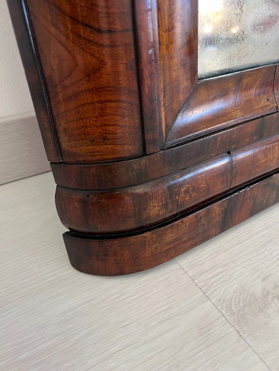 Image 1 of Cassettone - Noce - Comò con specchiera