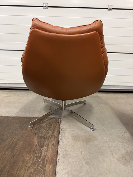 Image 1 of Artifort F588 G. Harcourt in Cognac leather, with 4-star base (rarer!)