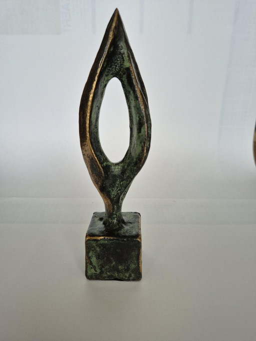 Œuvre d'art en bronze