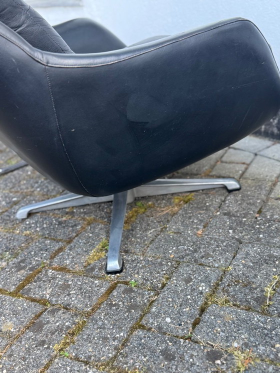 Image 1 of Vintage Bramia draaibare fauteuil met voetenbankje