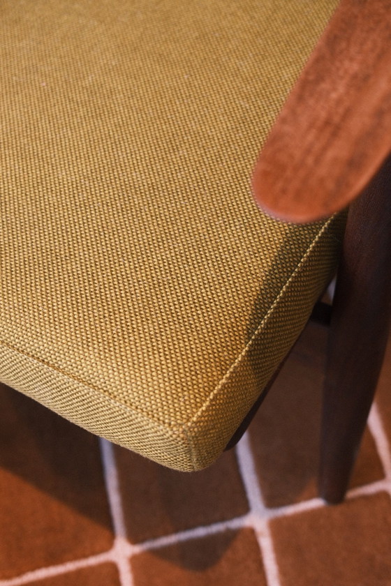 Hans Wegner Skandinavischer Design Sessel, Holz, Grün (Foto 4 von 9)